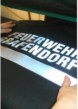 Aufpressen von Schriften