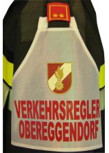 Ärmelschild weiß VERKEHRSREGLER m. ORTSNAMEN Schrift rot mit Korpsabzeichen